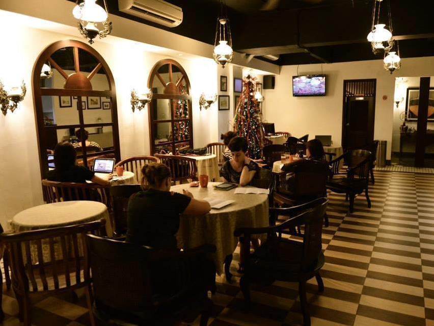 Capsule Hostel Old Batavia Jakarta Extérieur photo
